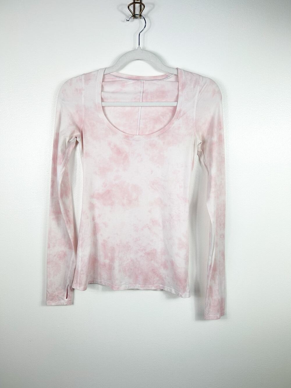 Lululemon Pink White Tie Dye Scoop Neck Long Sleeved Tee Size 4